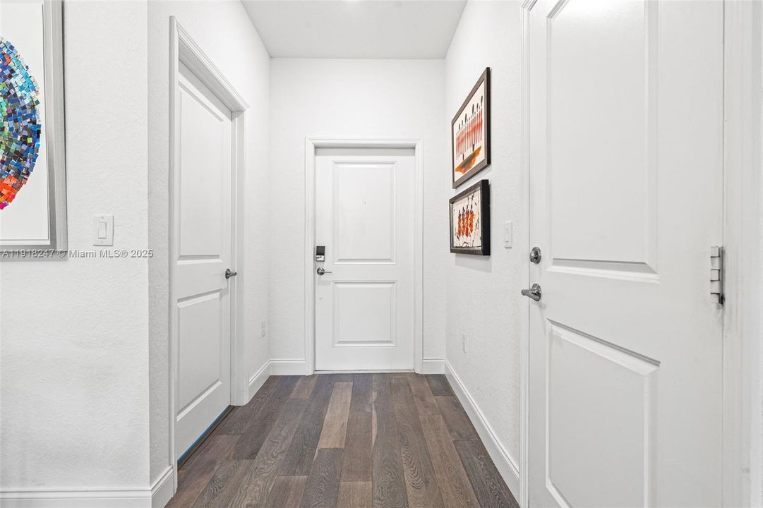 待售: $528,000 (3 贝兹, 2 浴室, 1378 平方英尺)