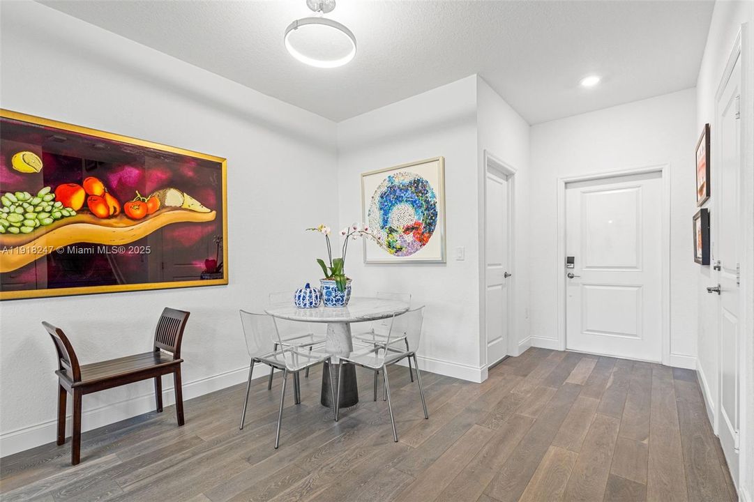 待售: $528,000 (3 贝兹, 2 浴室, 1378 平方英尺)