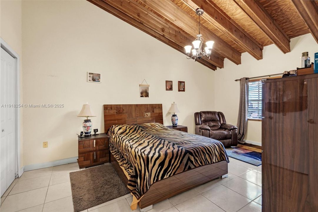 En Venta: $440,000 (2 camas, 2 baños, 1196 Pies cuadrados)