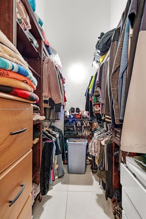 En Venta: $440,000 (2 camas, 2 baños, 1196 Pies cuadrados)