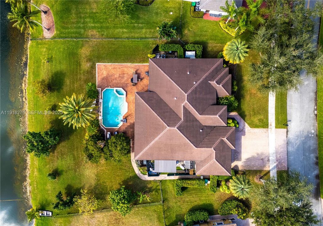 待售: $1,750,000 (4 贝兹, 3 浴室, 3060 平方英尺)