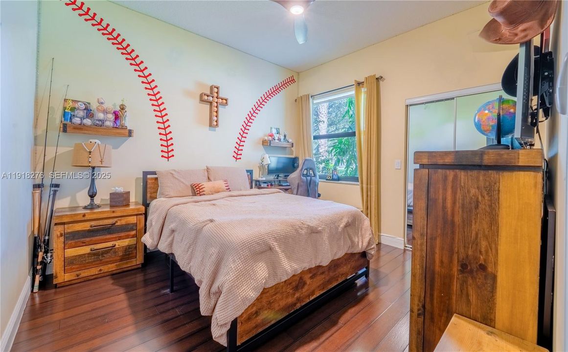 待售: $1,750,000 (4 贝兹, 3 浴室, 3060 平方英尺)