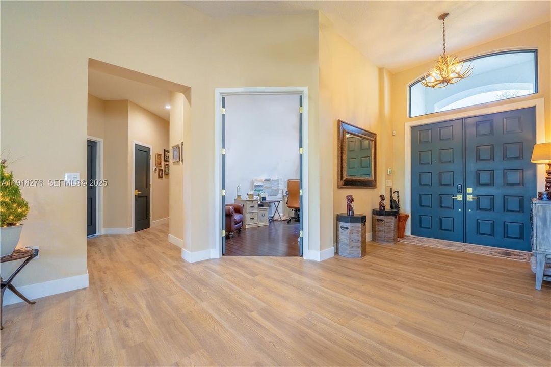 待售: $1,750,000 (4 贝兹, 3 浴室, 3060 平方英尺)