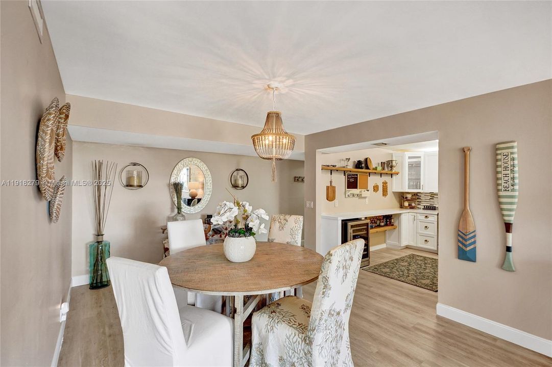 For Rent: $5,900 (2 beds, 2 baths, 1240 Square Feet)