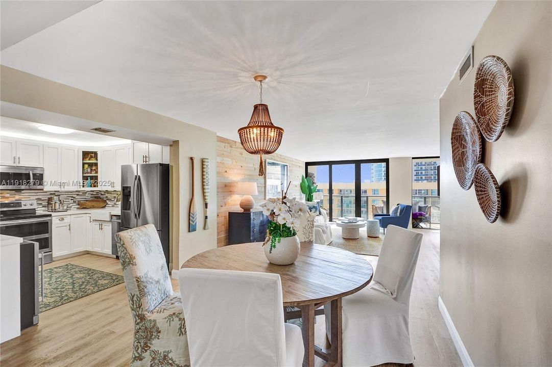 For Rent: $5,900 (2 beds, 2 baths, 1240 Square Feet)