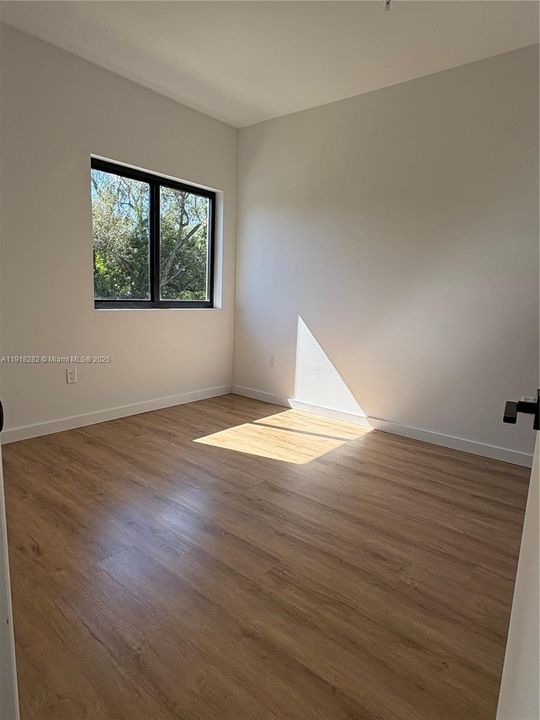 Recientemente alquilado: $2,200 (2 camas, 2 baños, 650 Pies cuadrados)