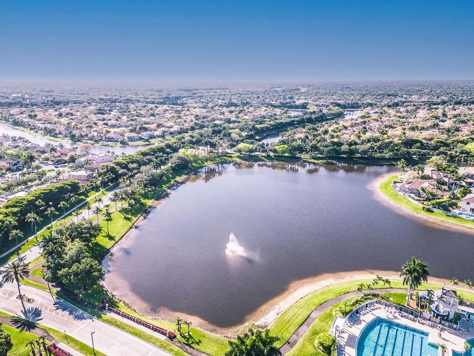 En Venta: $665,000 (3 camas, 2 baños, 1420 Pies cuadrados)