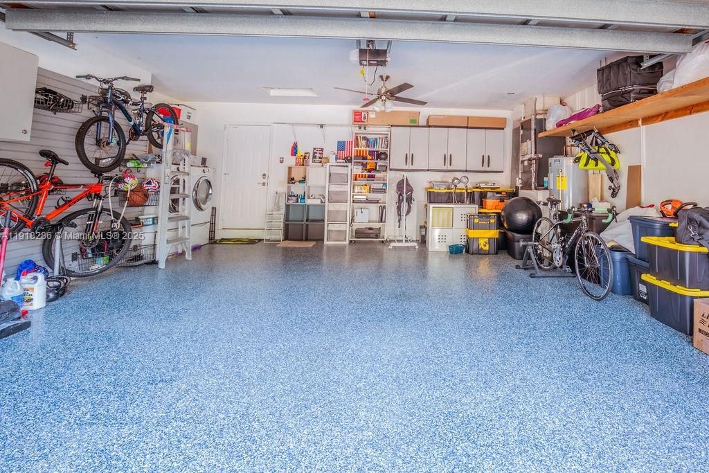 En Venta: $665,000 (3 camas, 2 baños, 1420 Pies cuadrados)