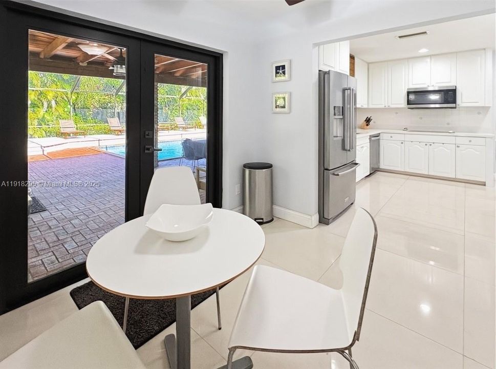 For Sale: $1,699,000 (5 beds, 3 baths, 2551 Square Feet)