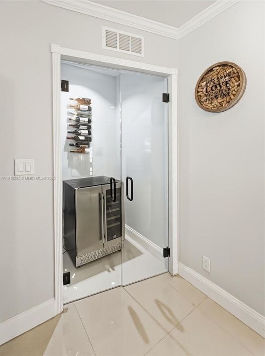 For Sale: $1,699,000 (5 beds, 3 baths, 2551 Square Feet)