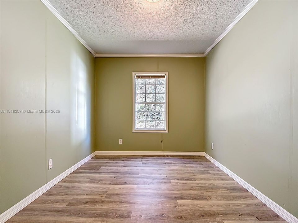 На продажу: $189,900 (3 спален, 2 ванн, 0 Квадратных фут)