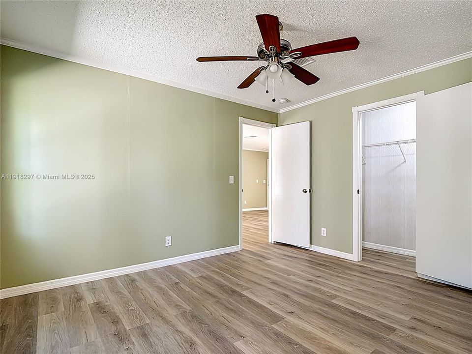 На продажу: $189,900 (3 спален, 2 ванн, 0 Квадратных фут)