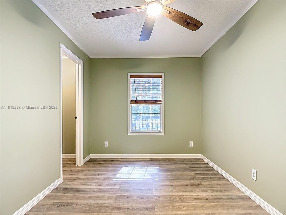 На продажу: $189,900 (3 спален, 2 ванн, 0 Квадратных фут)