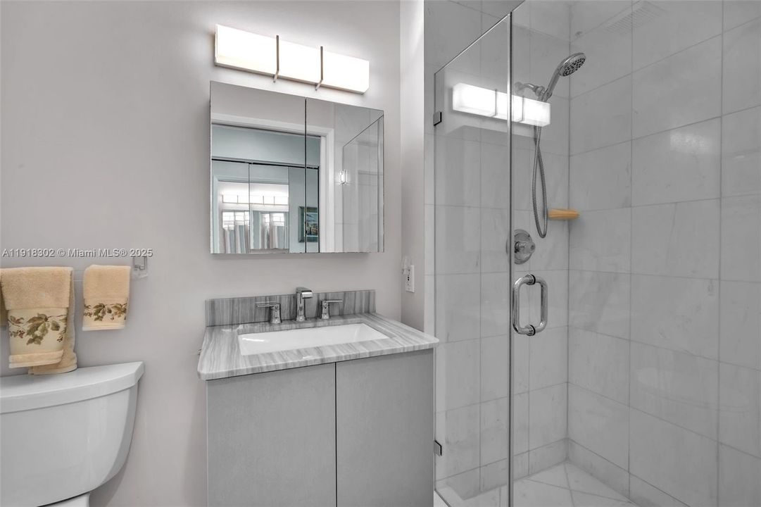 For Sale: $535,000 (2 beds, 2 baths, 1361 Square Feet)