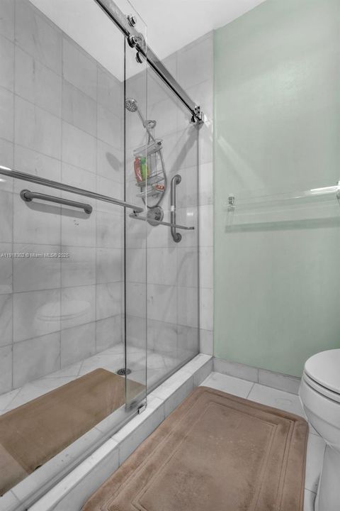 For Sale: $535,000 (2 beds, 2 baths, 1361 Square Feet)