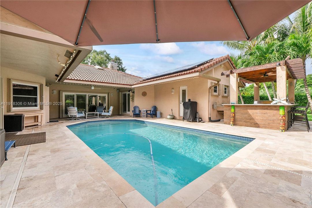 For Rent: $6,000 (4 beds, 2 baths, 2602 Square Feet)