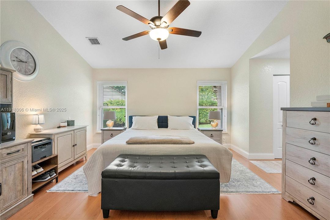 For Rent: $6,000 (4 beds, 2 baths, 2602 Square Feet)