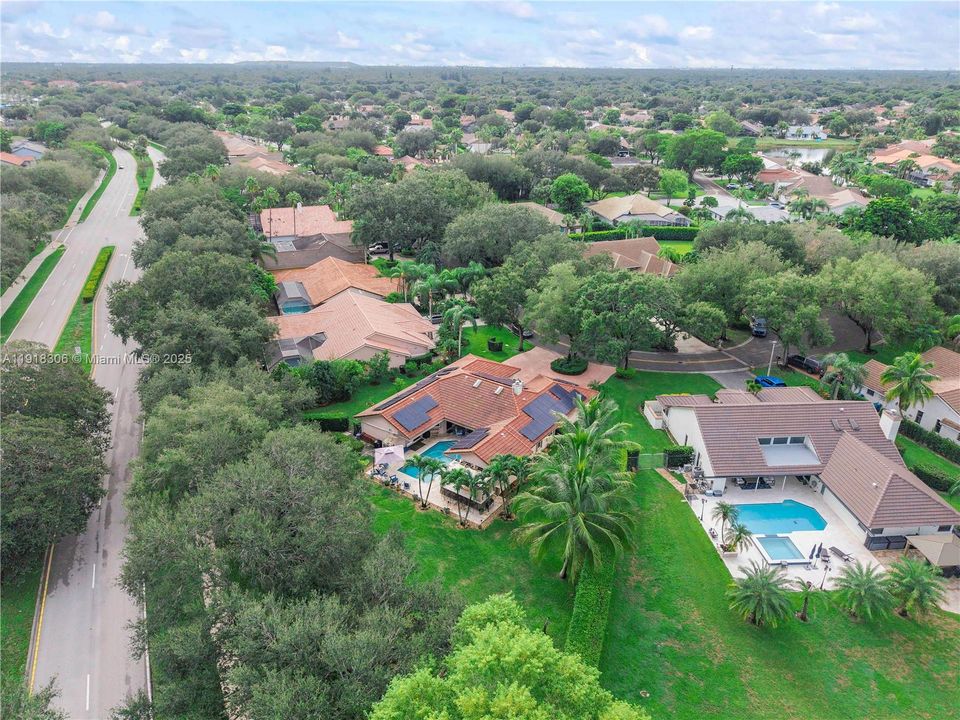 For Rent: $6,000 (4 beds, 2 baths, 2602 Square Feet)