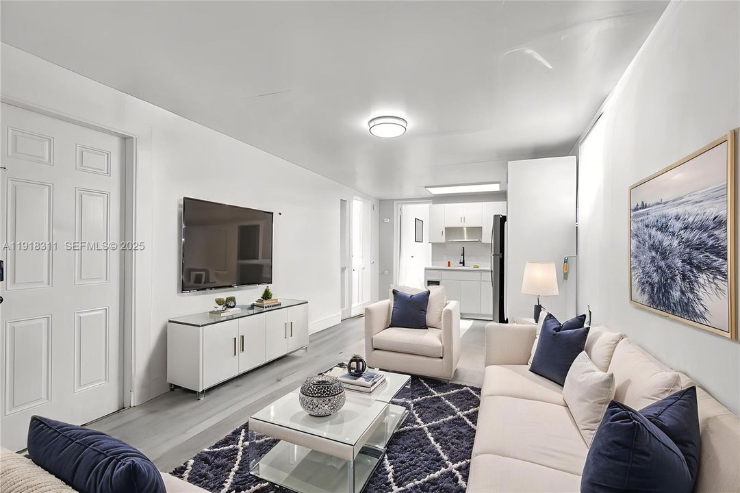 For Sale: $925,000 (3 beds, 3 baths, 1836 Square Feet)