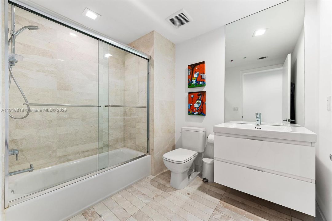 For Sale: $1,650,000 (3 beds, 3 baths, 2152 Square Feet)