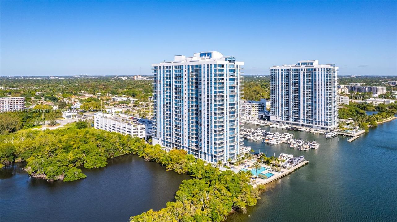 For Sale: $1,650,000 (3 beds, 3 baths, 2152 Square Feet)