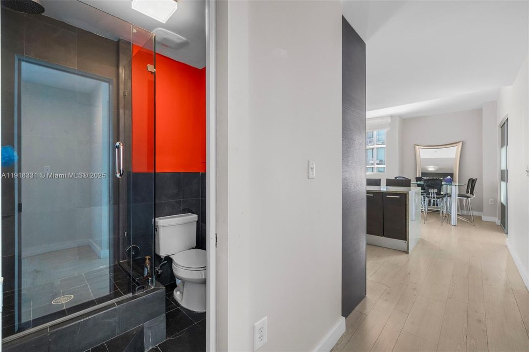 For Sale: $1,299,000 (3 beds, 4 baths, 1694 Square Feet)