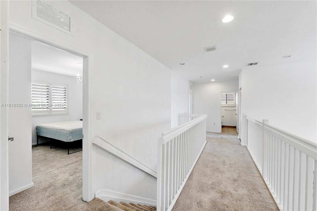 En Renta: $10,000 (6 camas, 3 baños, 2858 Pies cuadrados)