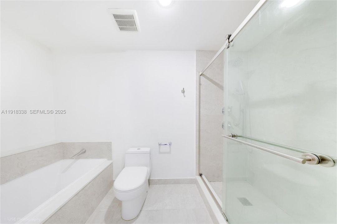 出租: $3,650 (1 贝兹, 1 浴室, 745 平方英尺)