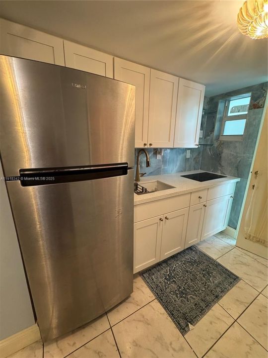 For Sale: $164,999 (0 beds, 1 baths, 375 Square Feet)