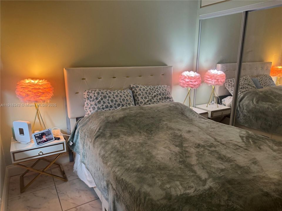 For Sale: $164,999 (0 beds, 1 baths, 375 Square Feet)