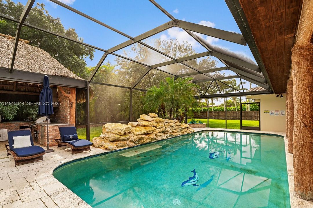 For Sale: $1,900,000 (3 beds, 3 baths, 1970 Square Feet)