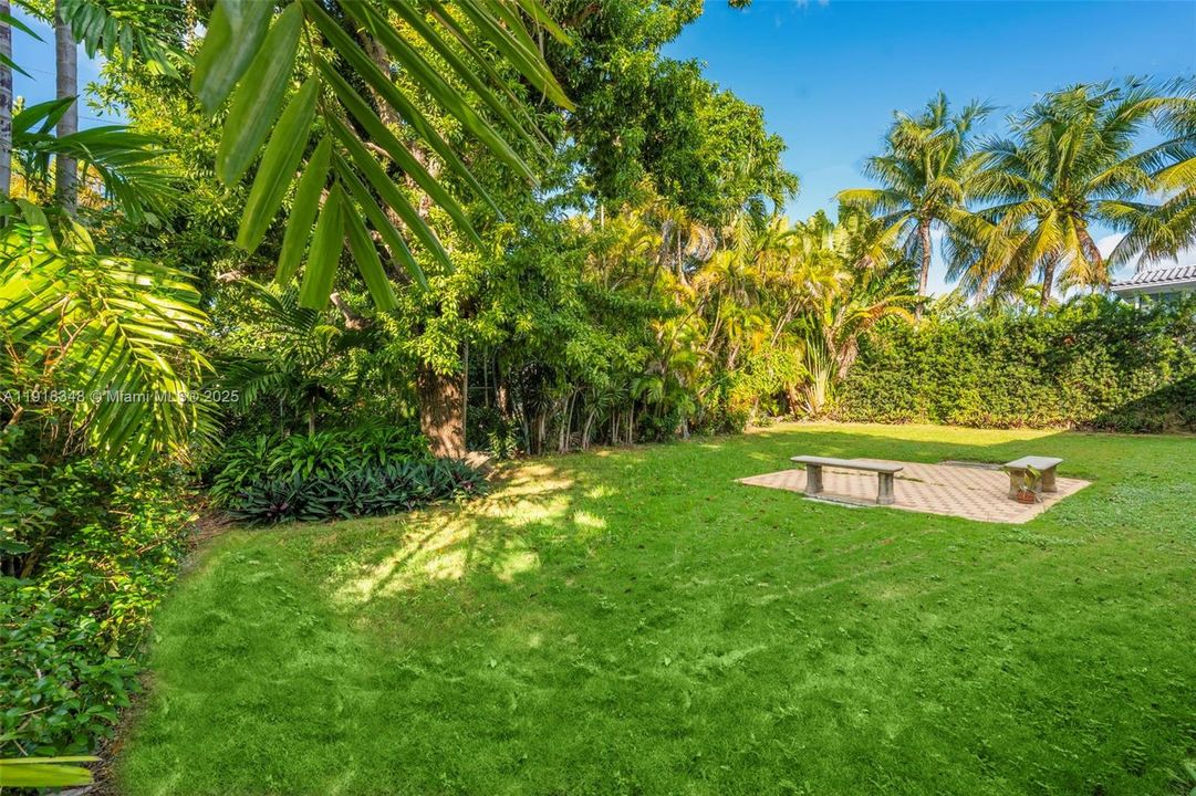 待售: $3,600,000 (4 贝兹, 4 浴室, 4235 平方英尺)