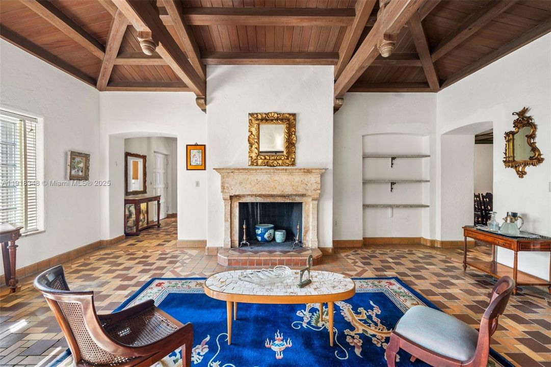 待售: $3,600,000 (4 贝兹, 4 浴室, 4235 平方英尺)