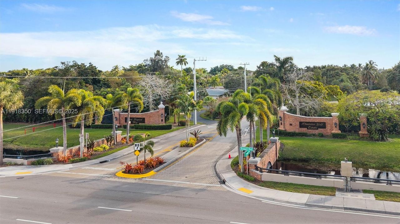 For Sale: $850,000 (4 beds, 2 baths, 2626 Square Feet)