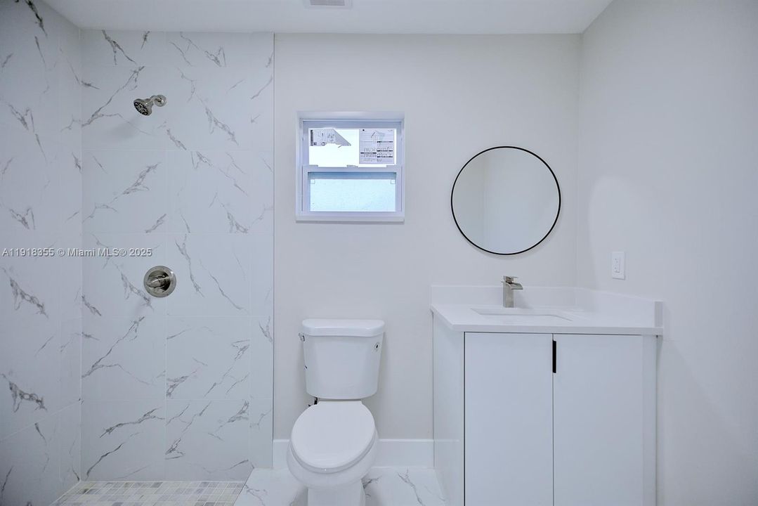 For Sale: $275,000 (2 beds, 2 baths, 1175 Square Feet)