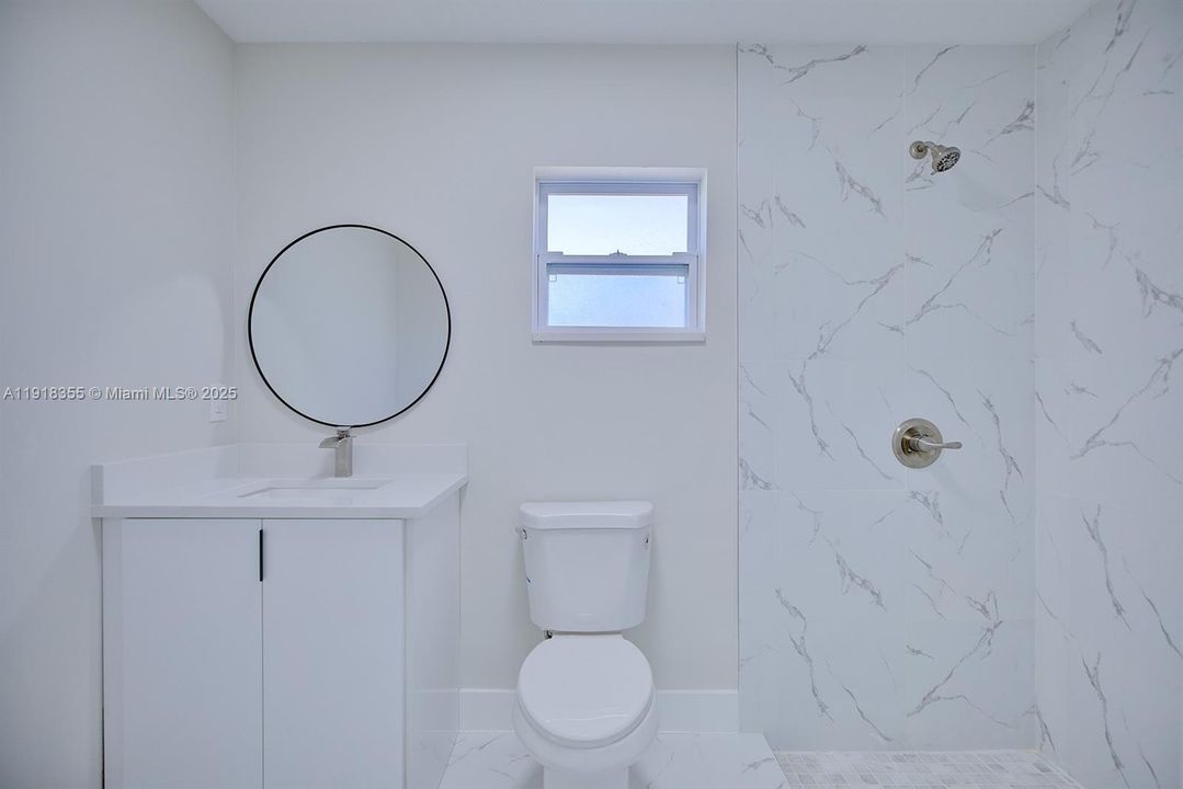 For Sale: $275,000 (2 beds, 2 baths, 1175 Square Feet)