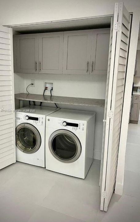 Active With Contract: $3,000 (3 beds, 2 baths, 0 Square Feet)