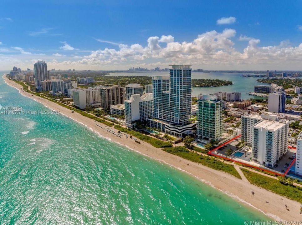 For Rent: $4,900 (1 beds, 1 baths, 812 Square Feet)