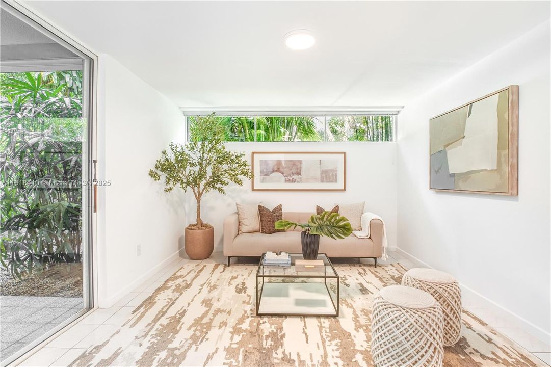 For Sale: $2,750,000 (3 beds, 3 baths, 2790 Square Feet)