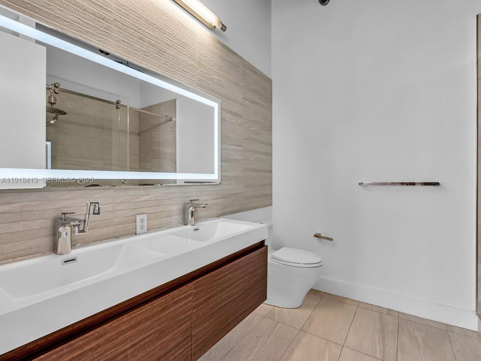 En Venta: $770,000 (2 camas, 2 baños, 1512 Pies cuadrados)