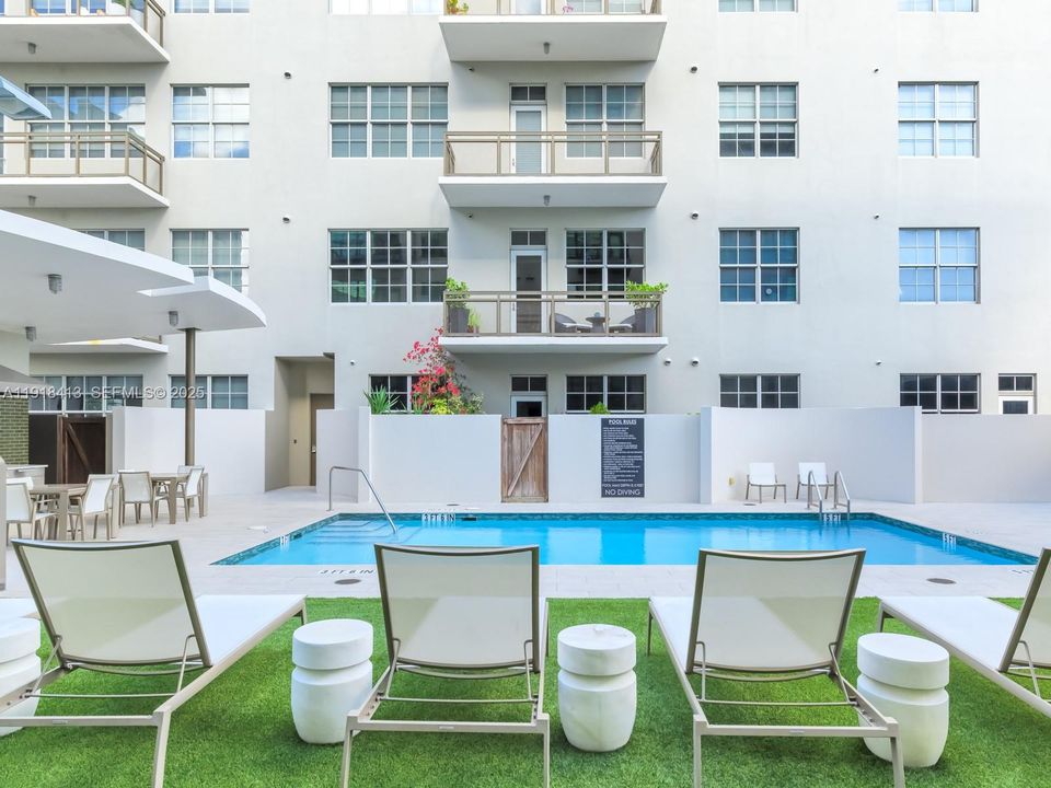 En Venta: $770,000 (2 camas, 2 baños, 1512 Pies cuadrados)