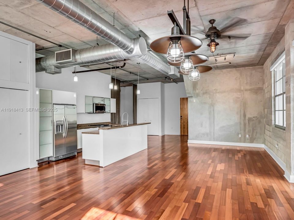 En Venta: $770,000 (2 camas, 2 baños, 1512 Pies cuadrados)