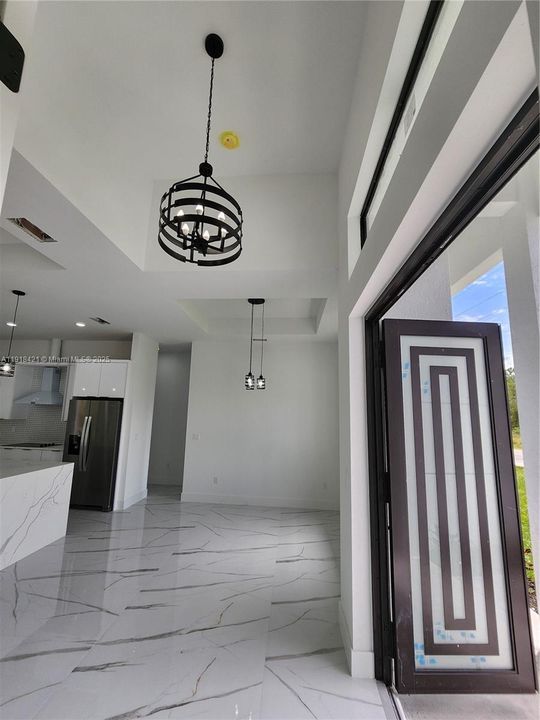 В аренду: $2,500 (4 спален, 2 ванн, 1671 Квадратных фут)