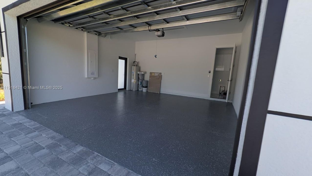 В аренду: $2,500 (4 спален, 2 ванн, 1671 Квадратных фут)