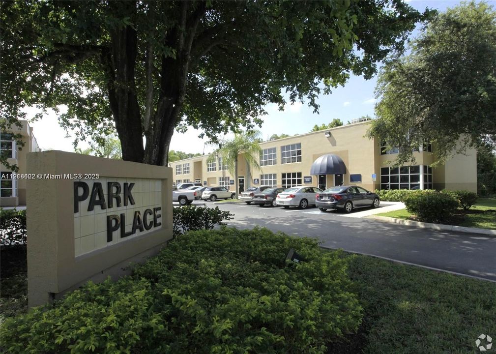 合同活跃: $1,200 (0 贝兹, 0 浴室, 0 平方英尺)