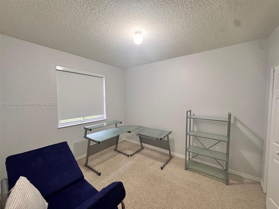 En Renta: $2,650 (3 camas, 2 baños, 1271 Pies cuadrados)