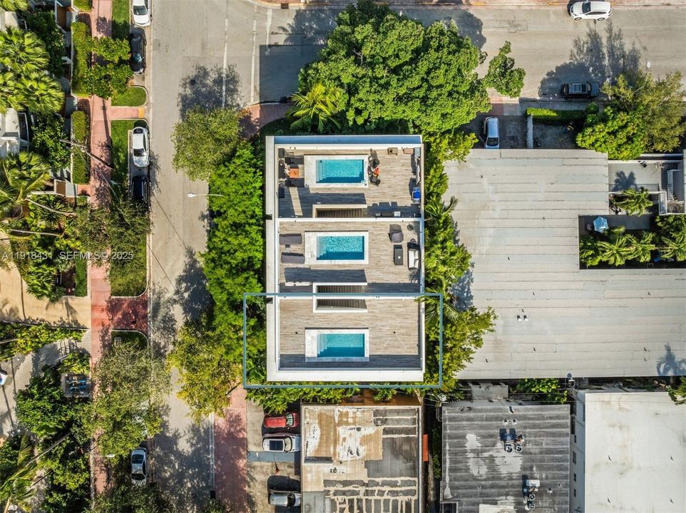 待售: $2,750,000 (3 贝兹, 3 浴室, 2229 平方英尺)