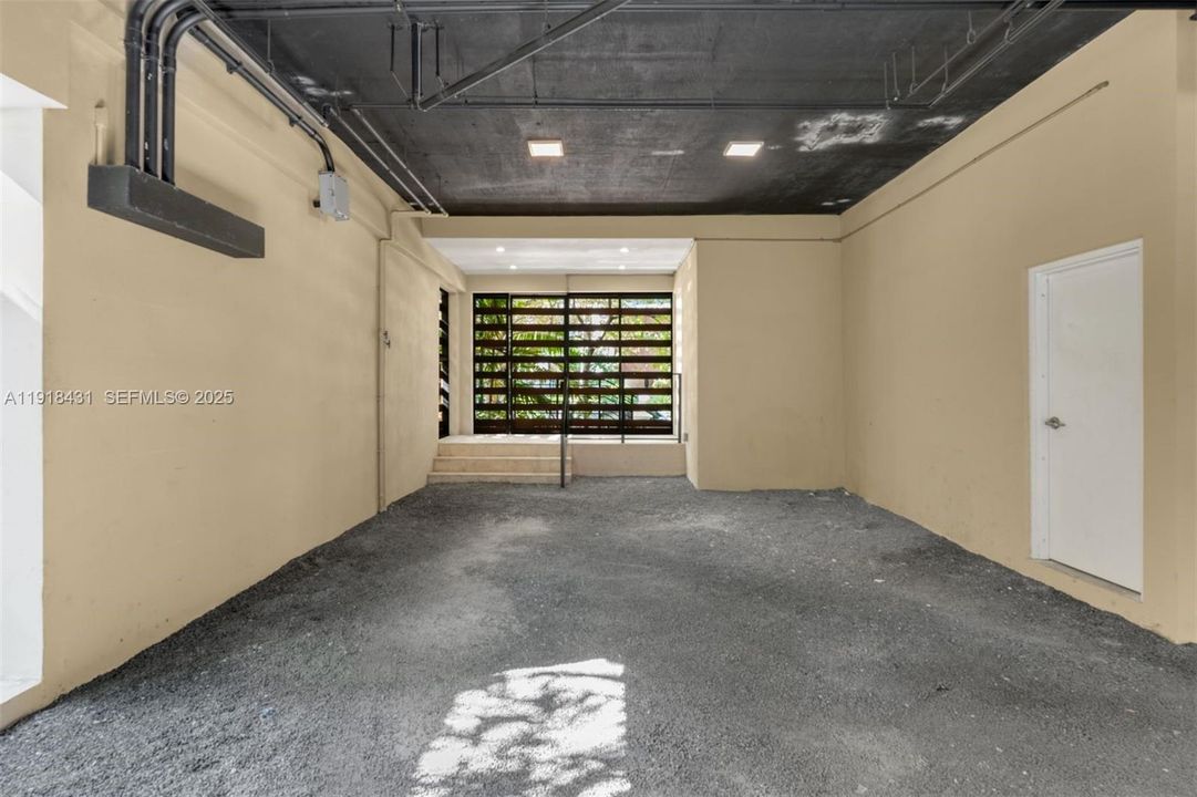 待售: $2,750,000 (3 贝兹, 3 浴室, 2229 平方英尺)