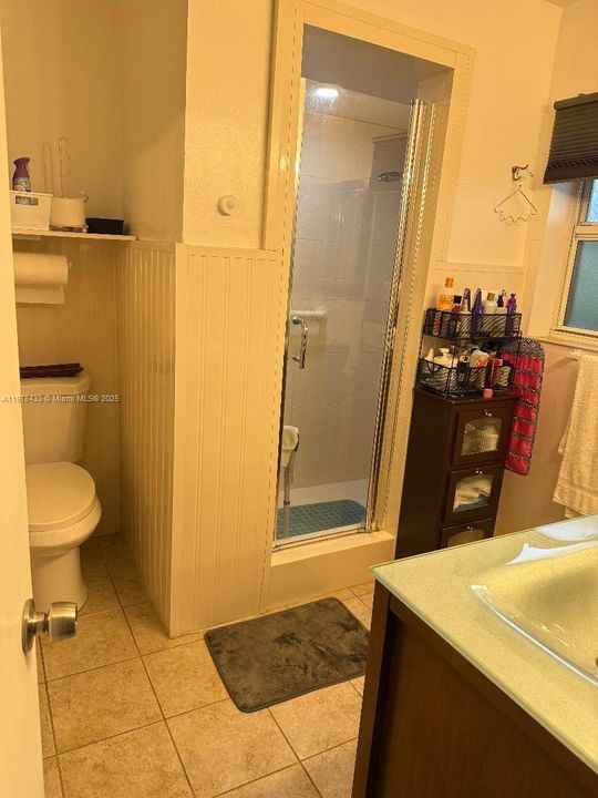 На продажу: $699,000 (2 спален, 2 ванн, 1673 Квадратных фут)