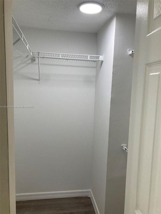 For Rent: $2,200 (2 beds, 2 baths, 848 Square Feet)